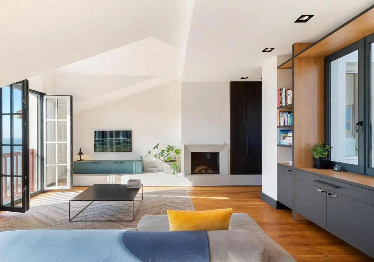 Appartement Avec Vue Sur La Cote Des Basques By Ginto Hotels Biarritz Appartamento